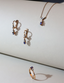 0.23 Carat Diamond Sapphire Set