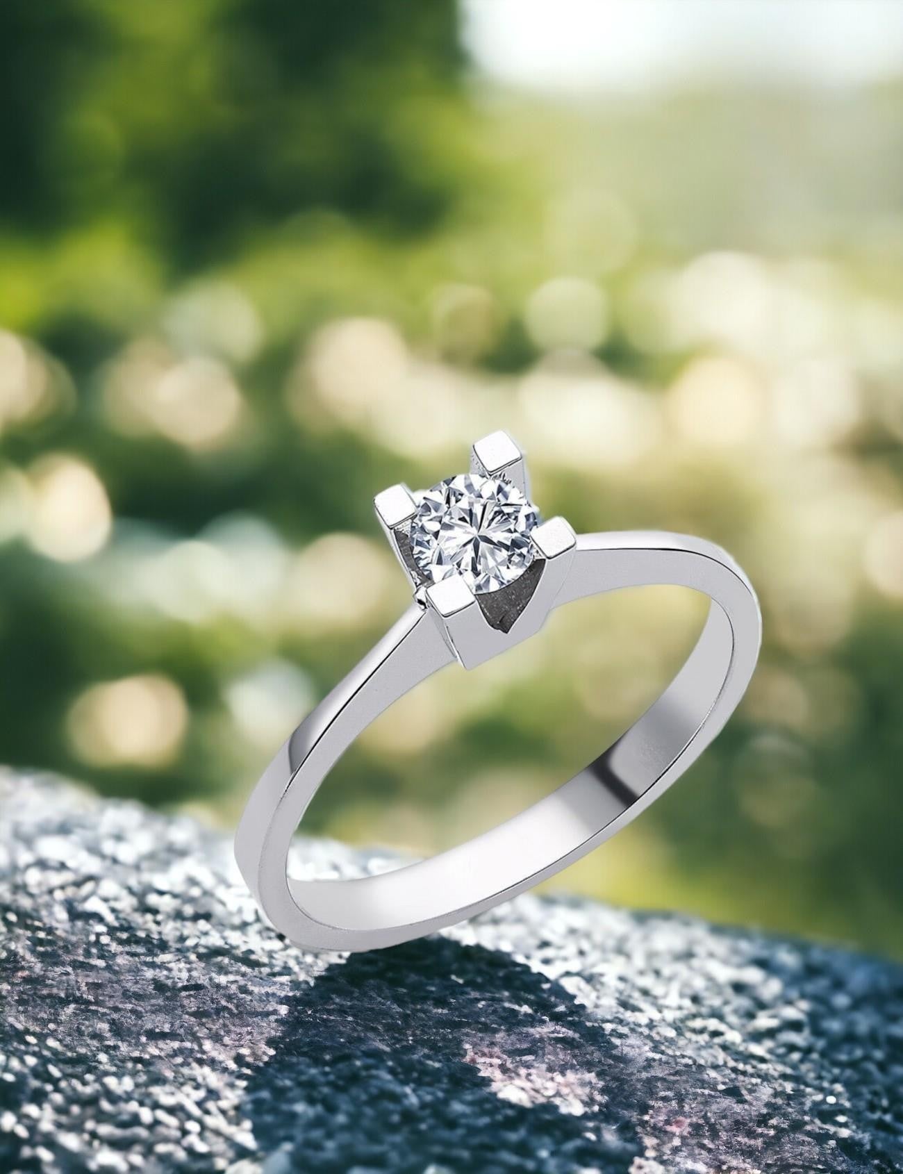 0.30 Carat Bold Prong-Set Solitaire Diamond Ring Secondary image