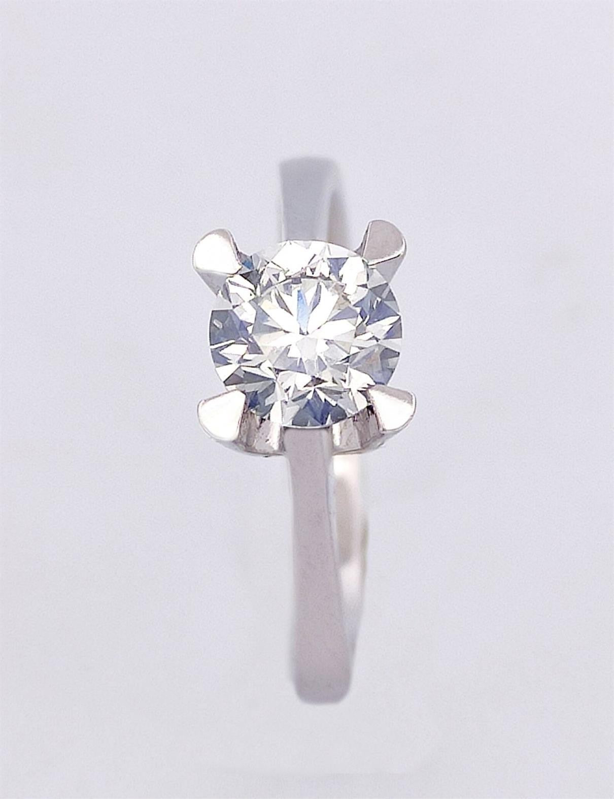 1.01 Carat Almond-Setting Solitaire Diamond Ring Secondary image