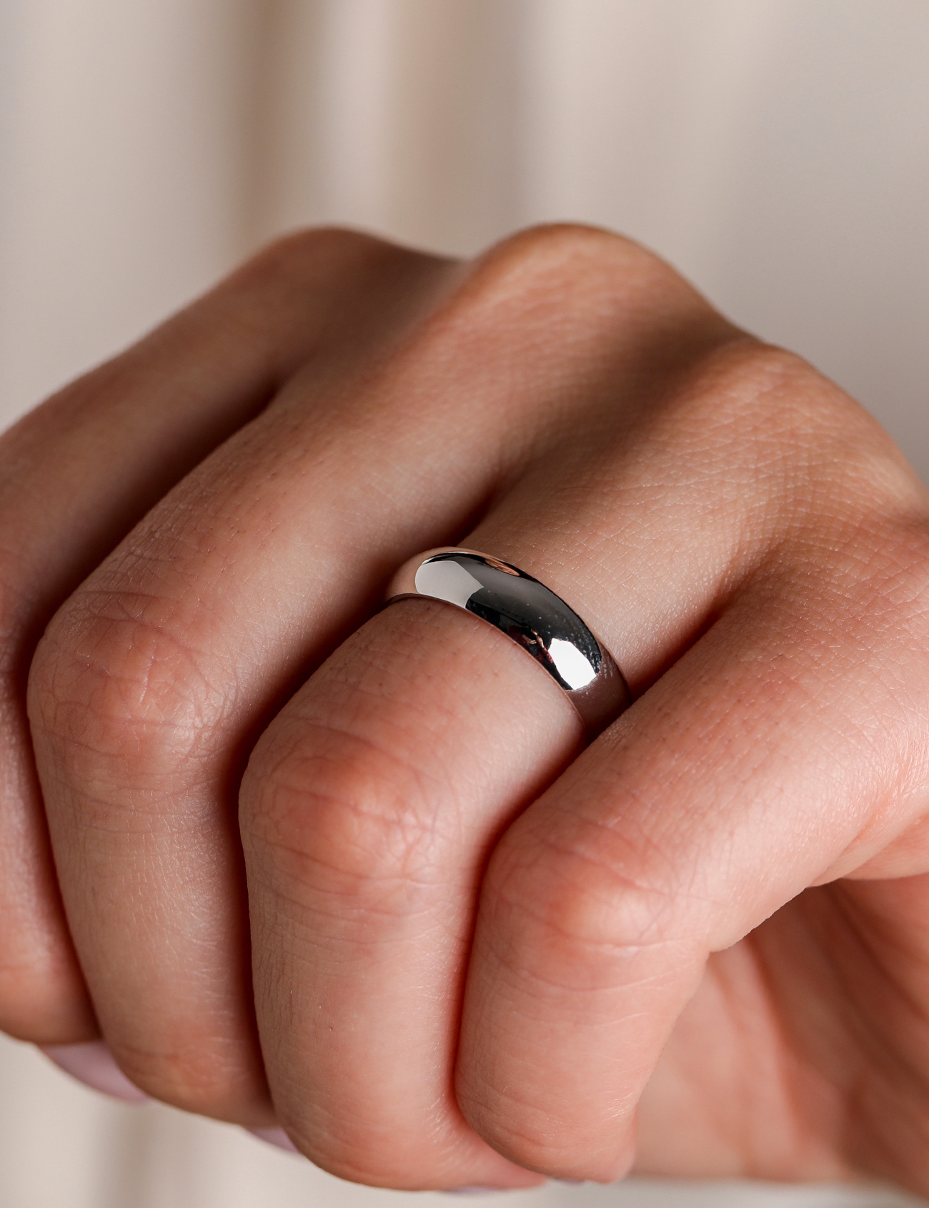 White Gold Wedding Band 5mm Secondary image