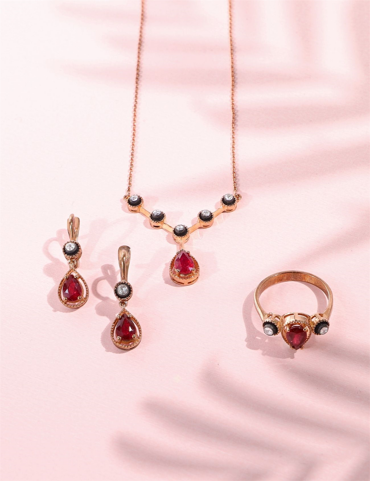 Diamond Ruby Set