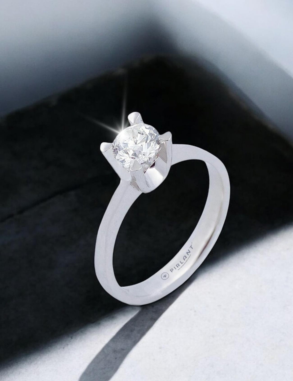 0.60 Carat Almond-Setting Solitaire Diamond Ring