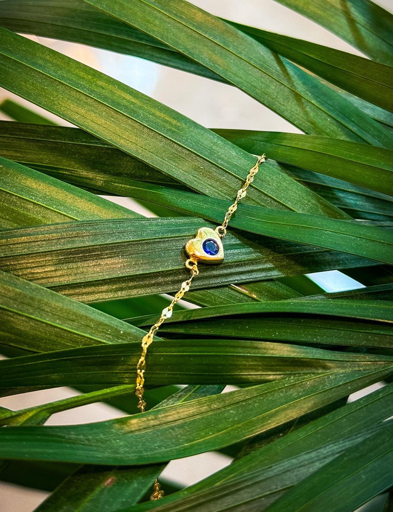 Blue Stone-Set Heart Gold Bracelet Main image