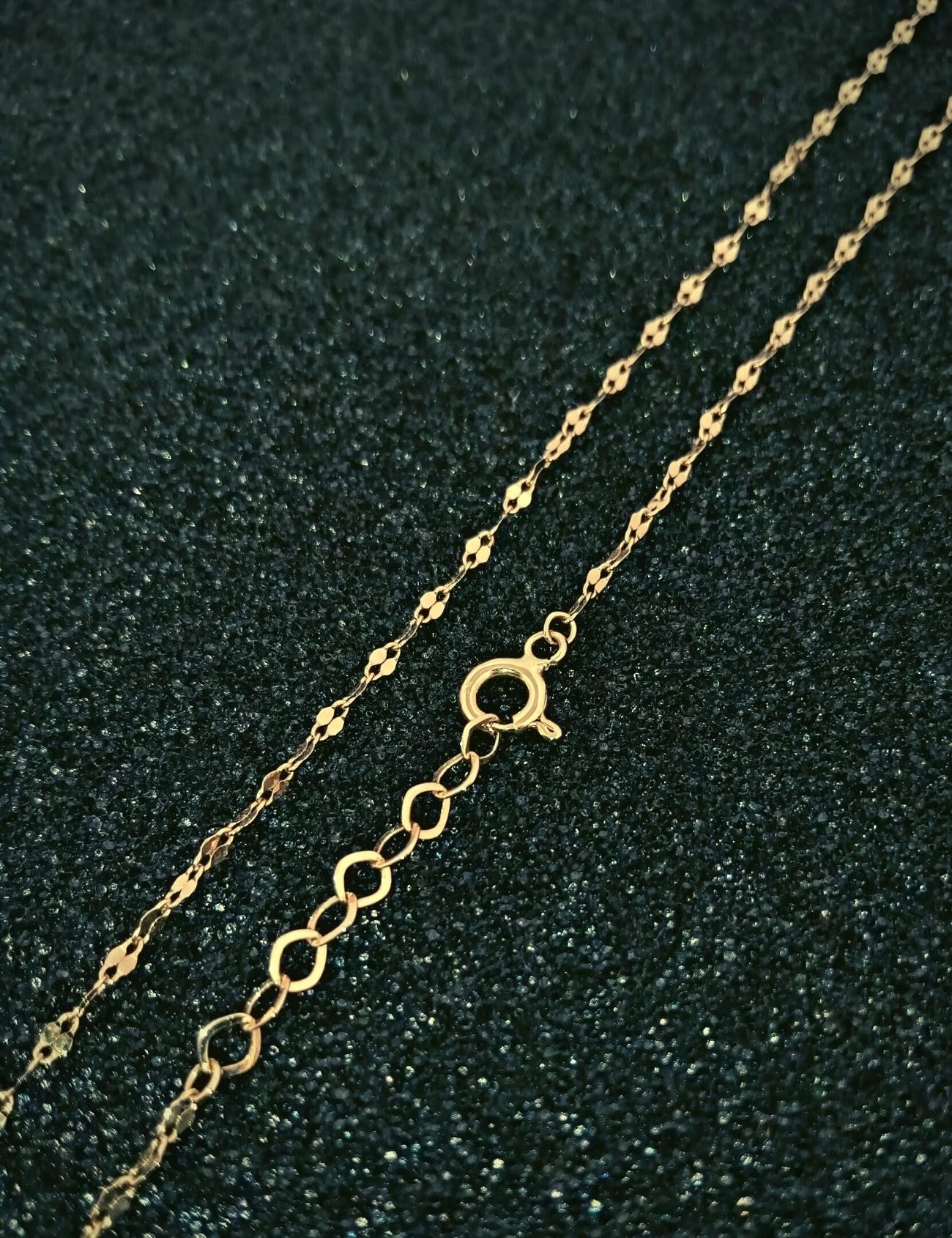 Boomerang Chain Gold Necklace