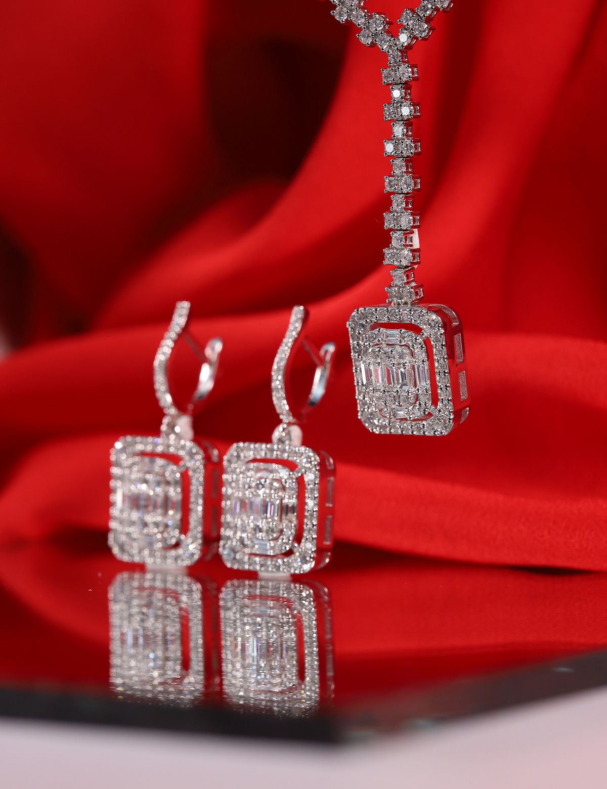 1.31 Carat Baguette Diamond Earrings