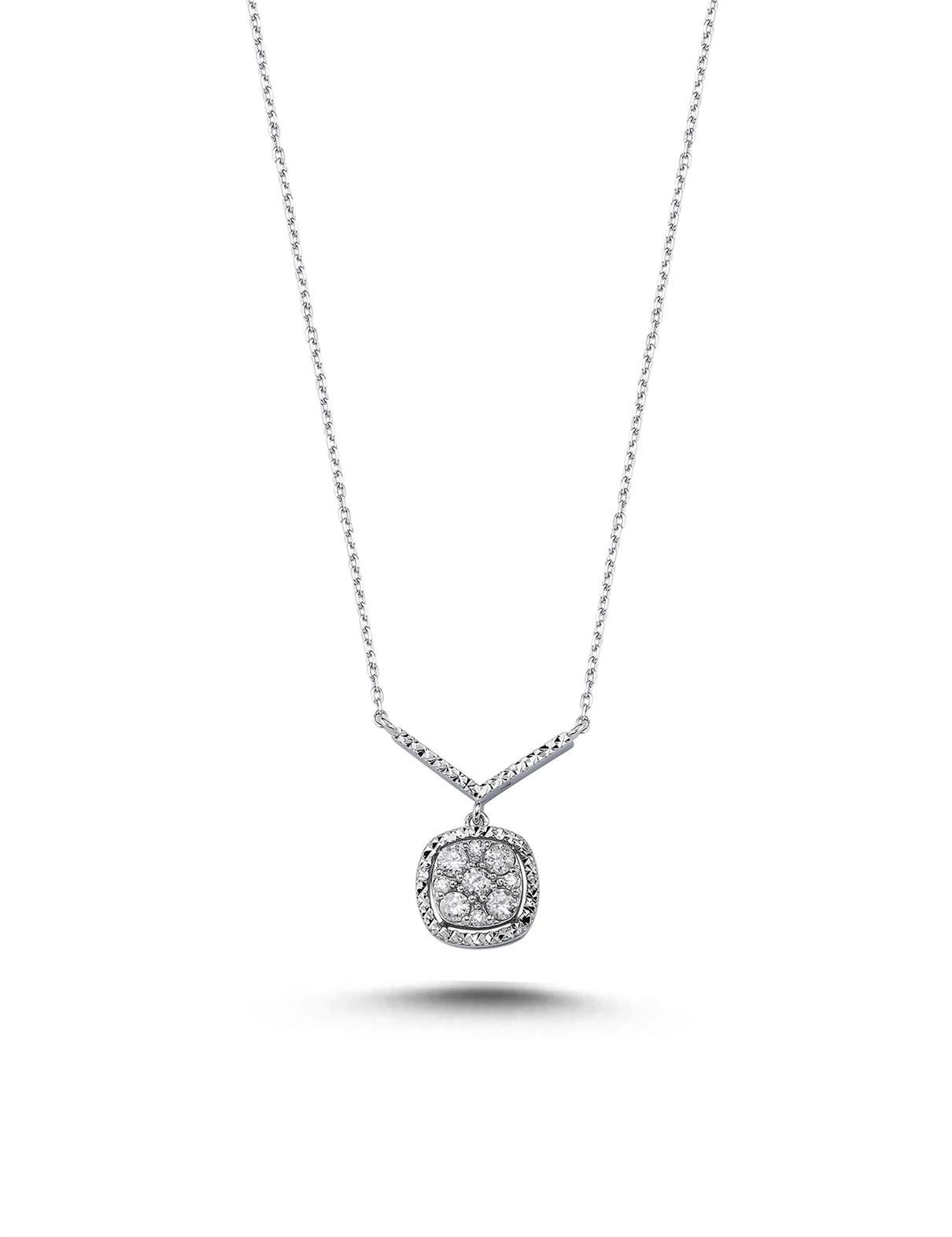 0.22 Carat Diamond Coronet Necklace Secondary image