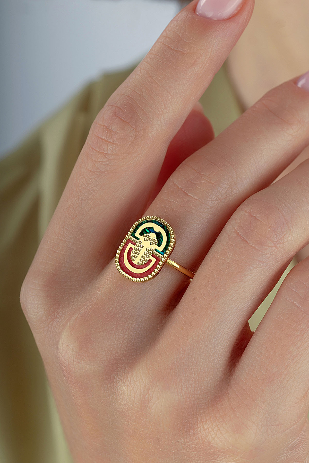 Stone-Set Two-Tone Modern Italian Gold Ring Secondary image