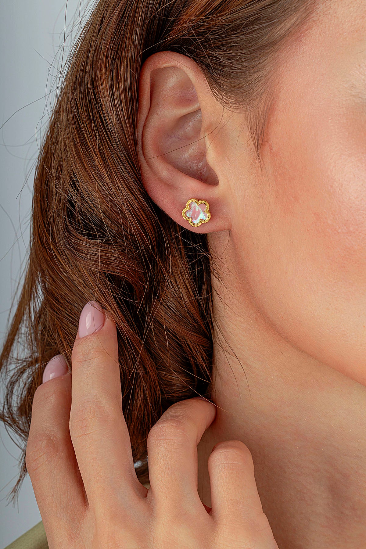 Pink Mother-of-Pearl Floral Gold Earrings