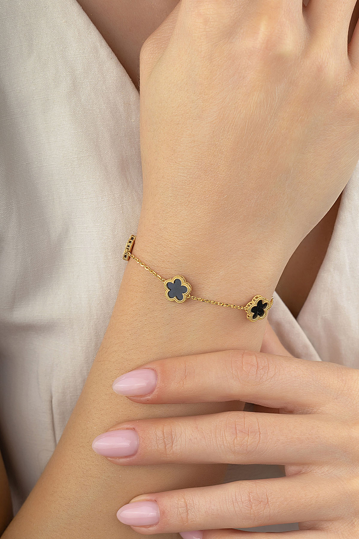 Reversible Black White 3 Floral Patterned Gold Bracelet Main image
