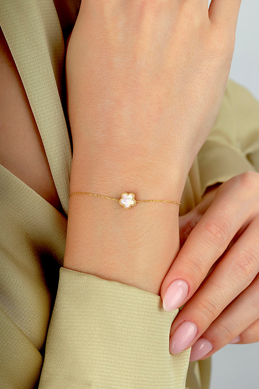 Reversible Pink Mother-of-Pearl Floral Gold Bracelet