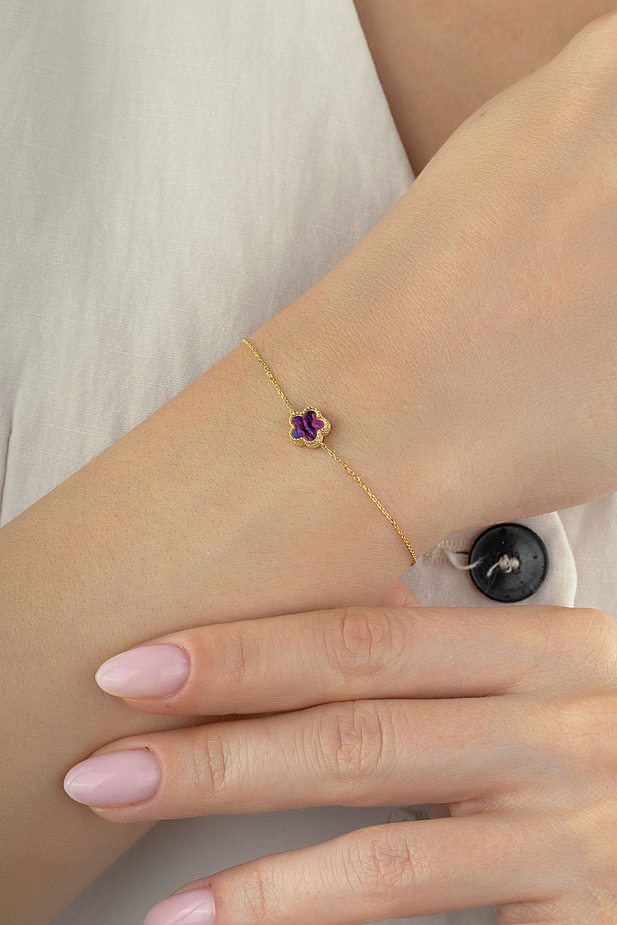 Reversible Purple White Mother-of-Pearl Floral Gold Bracelet Main image