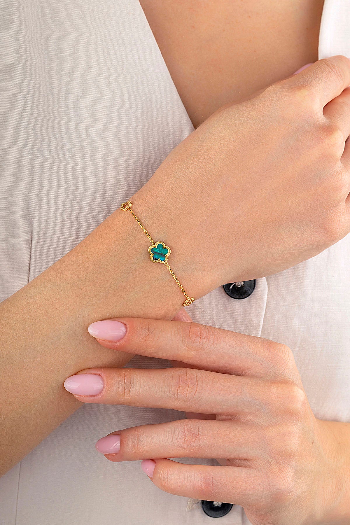 Reversible Green White Mother-of-Pearl Floral Gold Bracelet