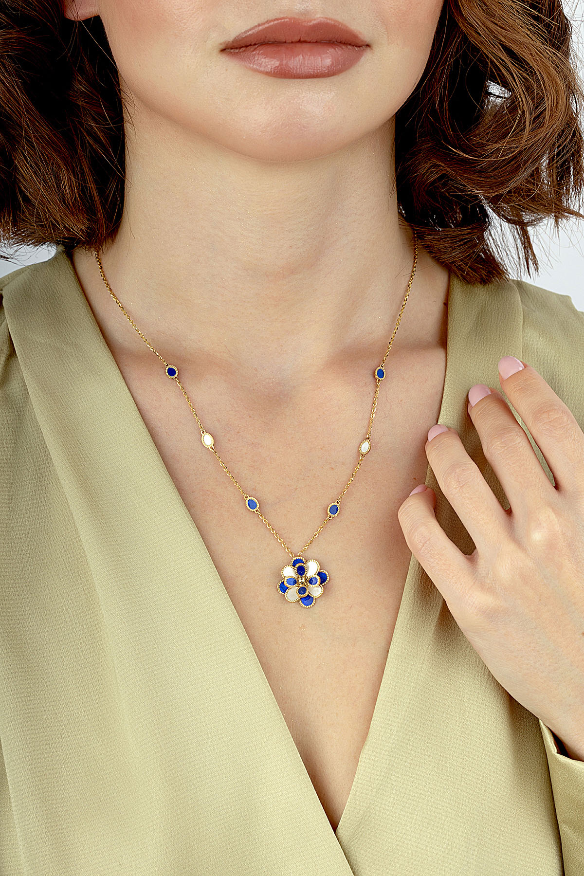 Blue White Mother-of-Pearl Reelist Floral Italian Gold Necklace Secondary image