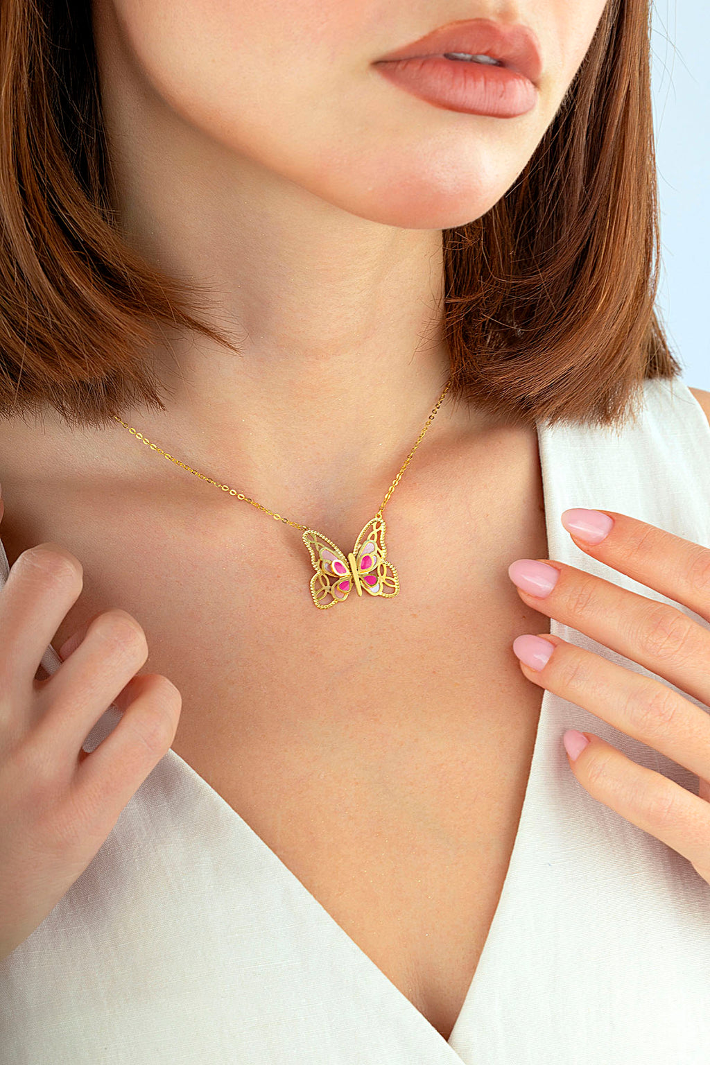 Mother-of-Pearl Modern Butterfly Gold Necklace