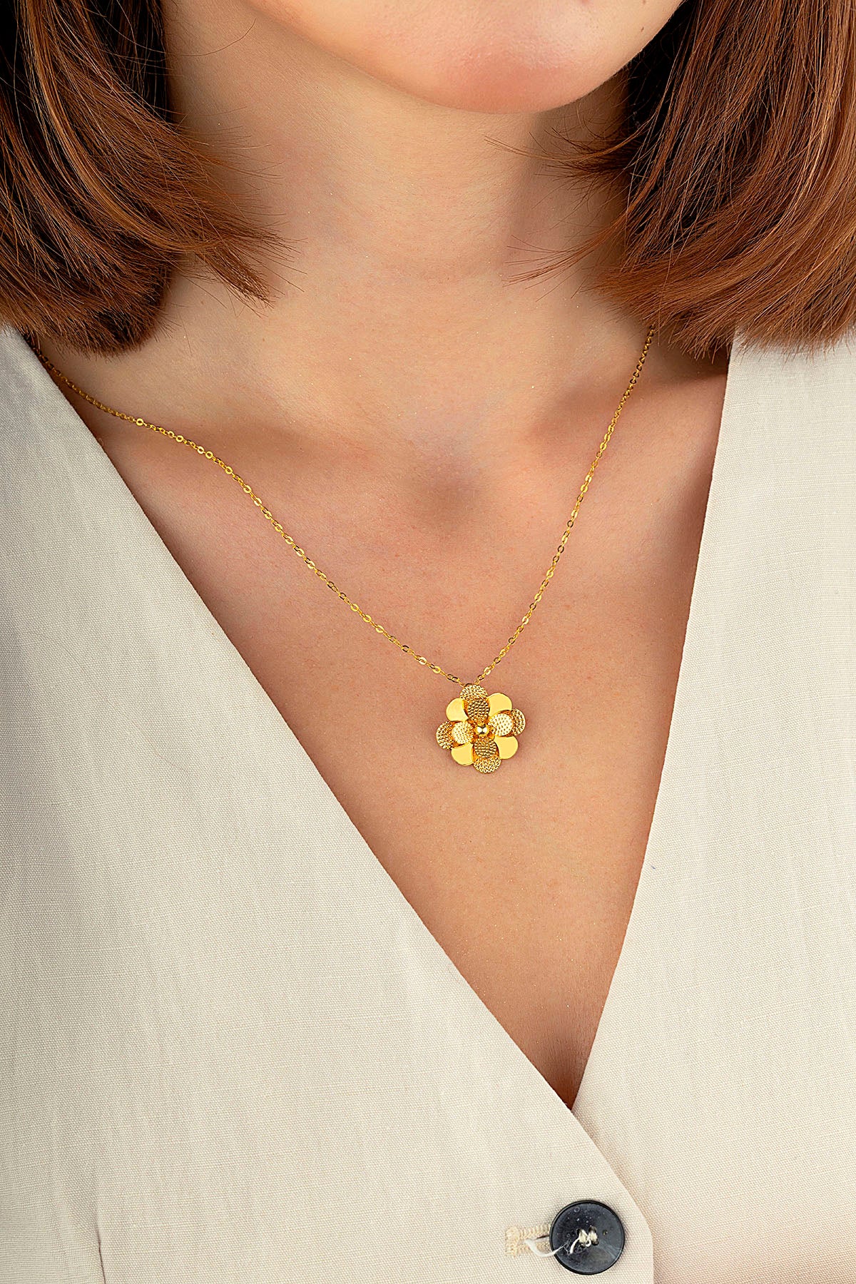 Italian Design Floral Gold Necklace