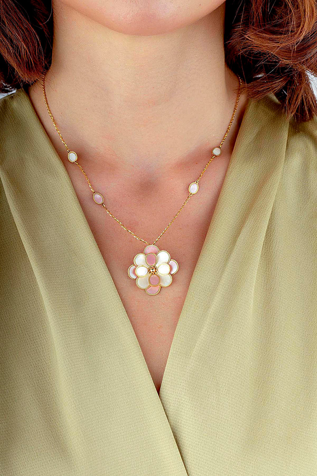 Pink White Mother-of-Pearl Modern Floral Gold Necklace
