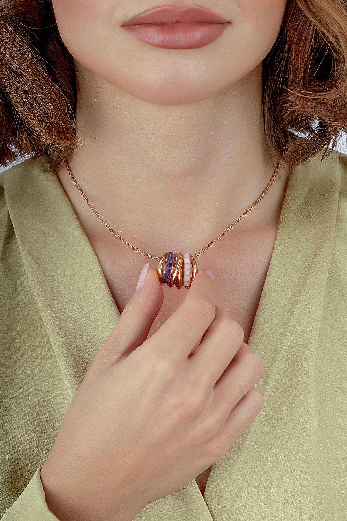 Rose Opal Amethyst Stone-Set Gold Necklace Main image