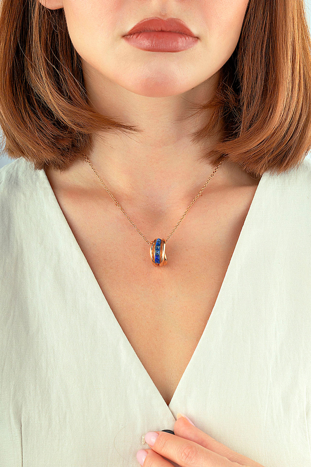 Lapis Stone-Set Rose Gold Necklace