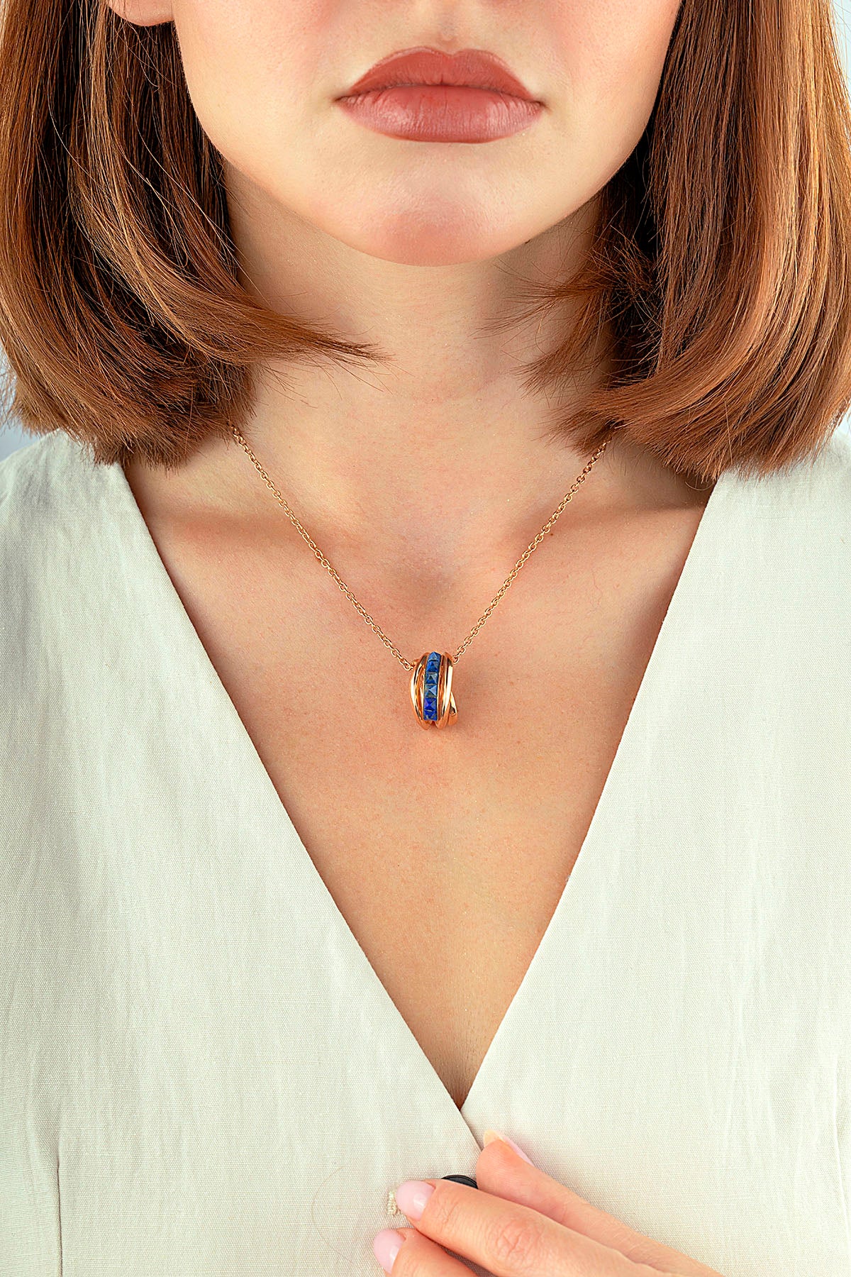 Lapis Stone-Set Rose Gold Necklace
