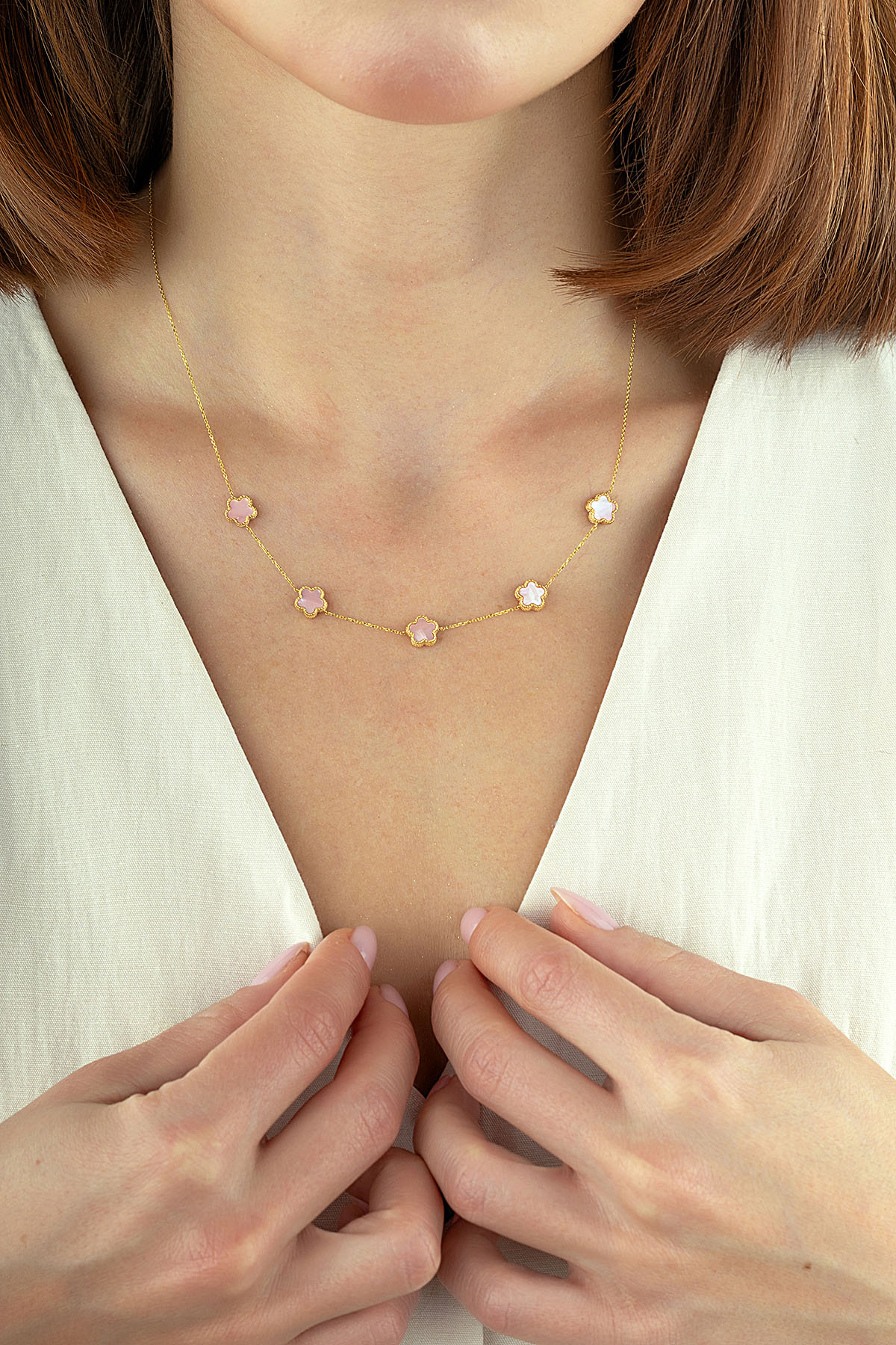 Reversible Pink White Mother-of-Pearl Five Floral Gold Necklace Main image