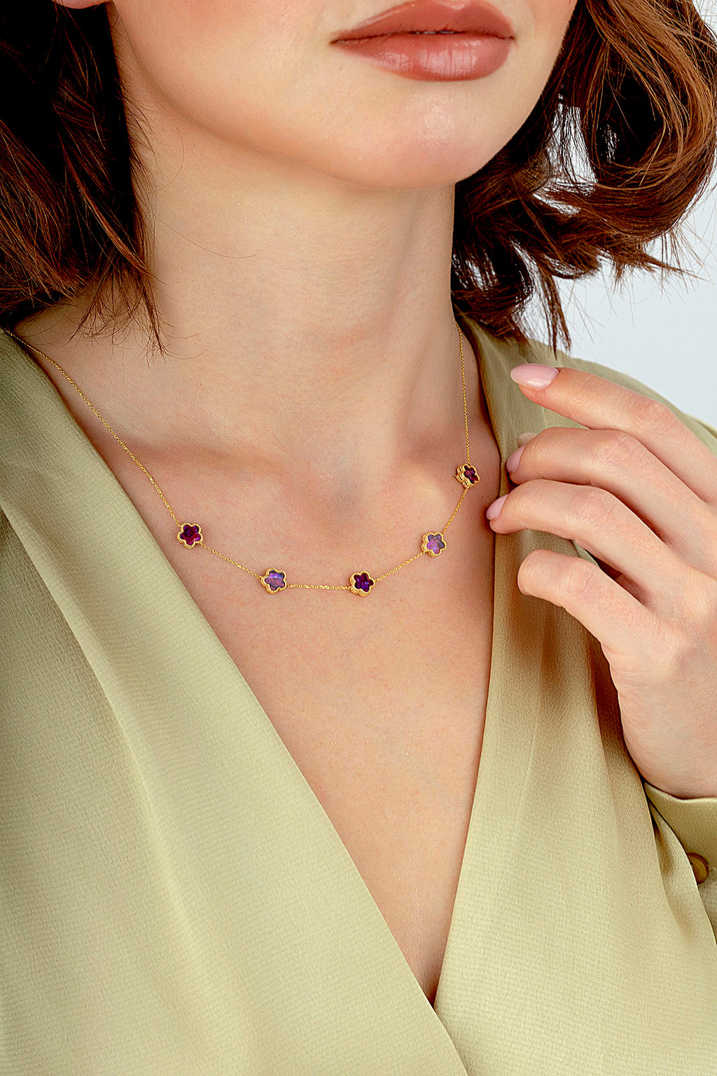 Reversible Purple White Mother-of-Pearl Five Floral Gold Necklace