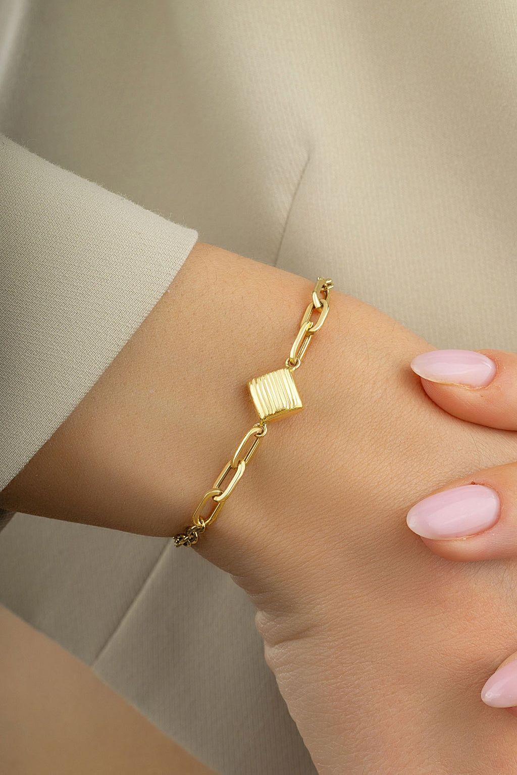 14K Rectangular Paperclip Gold Bracelet