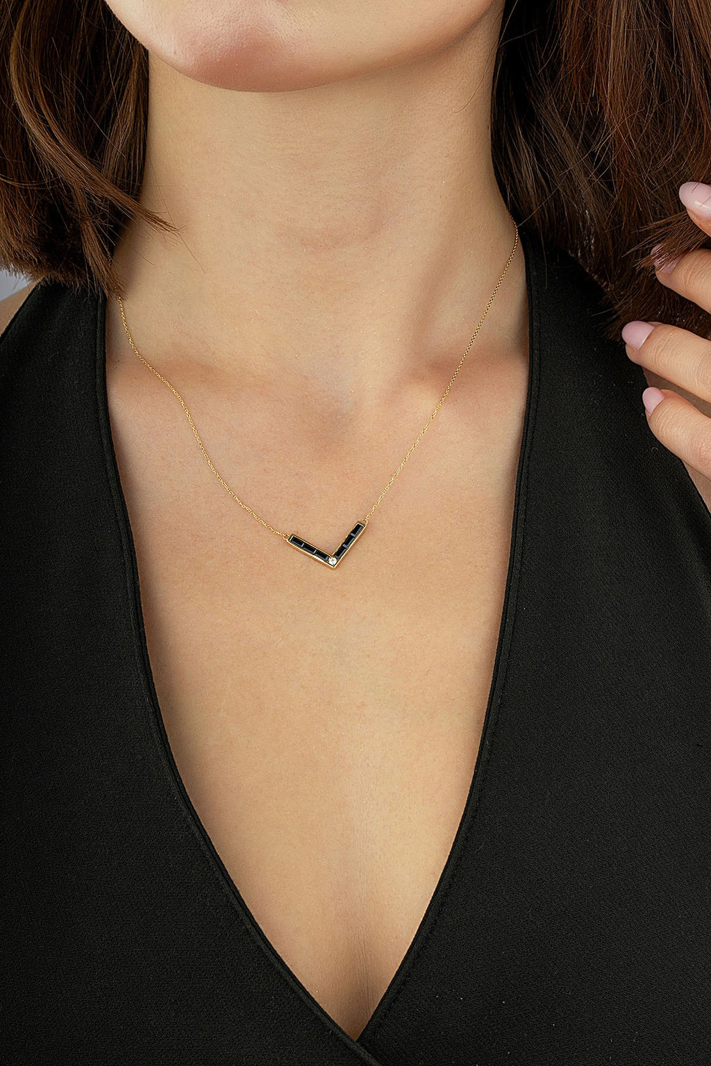 14K V Form Stone-Set Gold Necklace