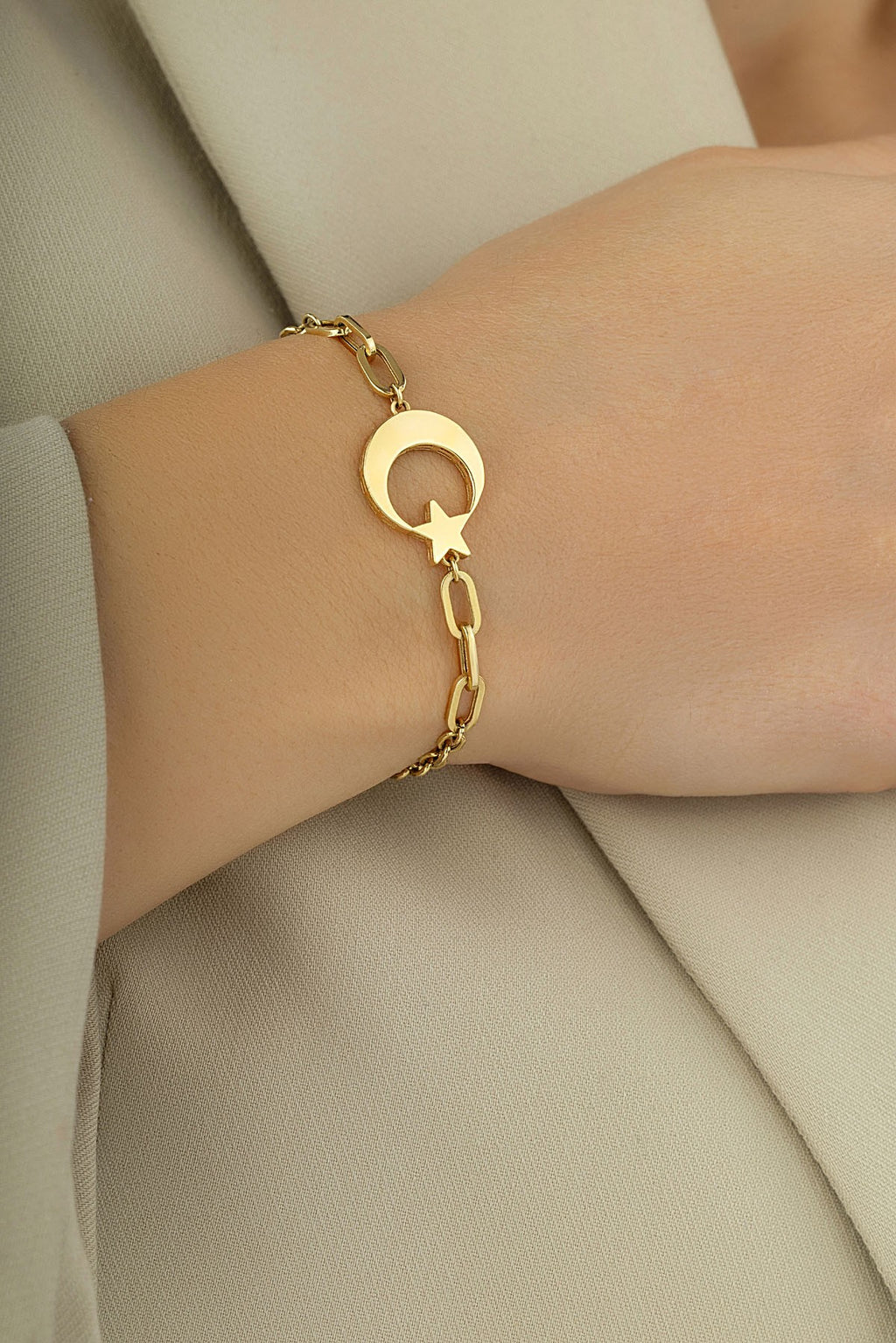 14K Crescent & Star Paperclip Gold Bracelet