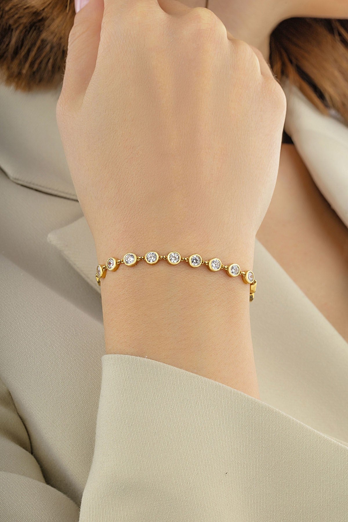 14K Gold White Stone-Set Chain Bracelet