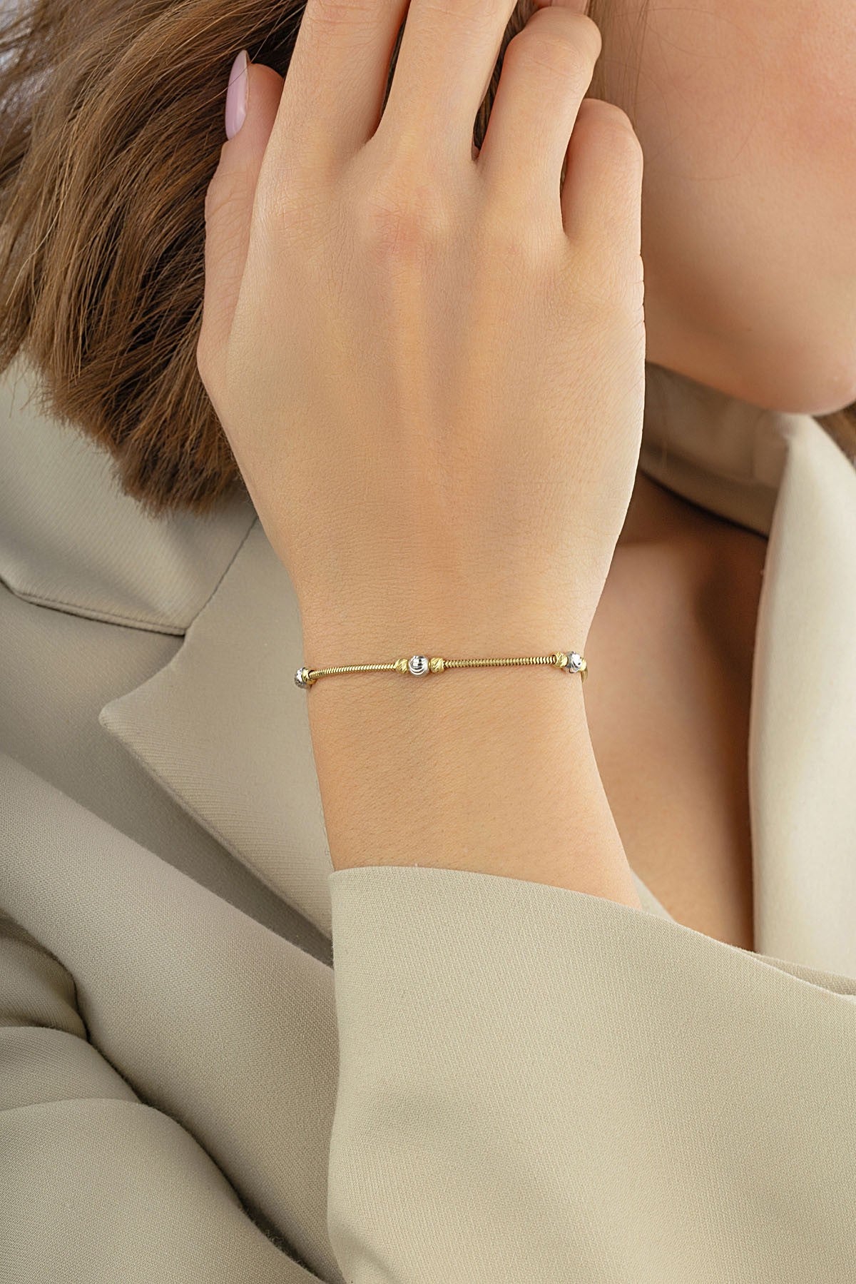 14K Beaded Delicate Gold Bracelet