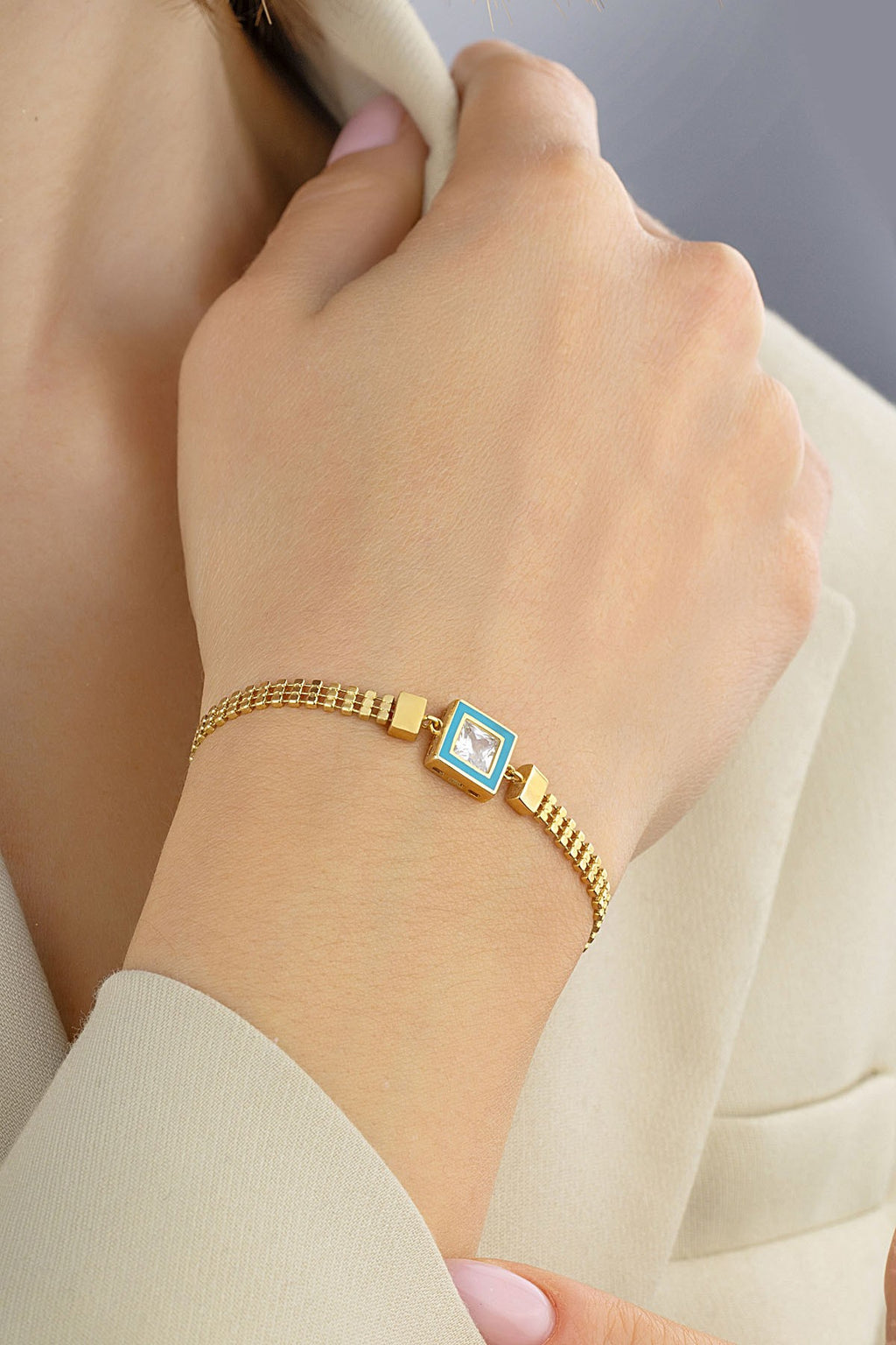 Turquoise Square Stone-Set Elegant Italian 14K Gold Bracelet