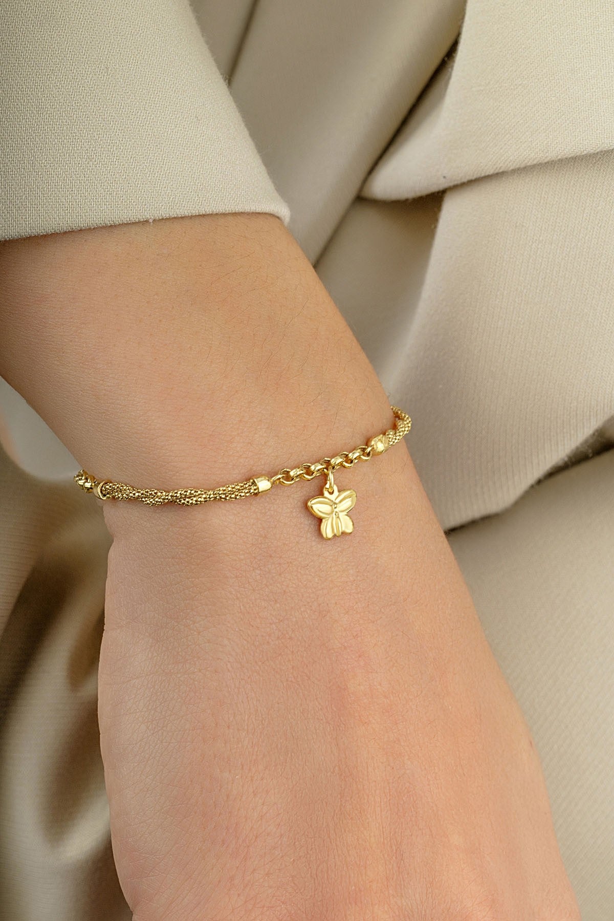 14K Dangle Butterfly Gold Bracelet