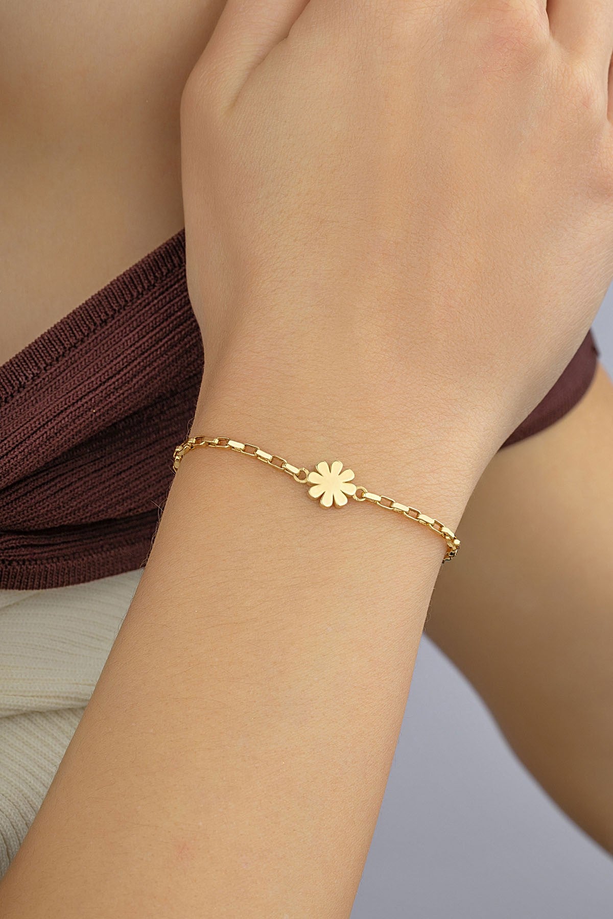 14K Plain Floral Gold Bracelet