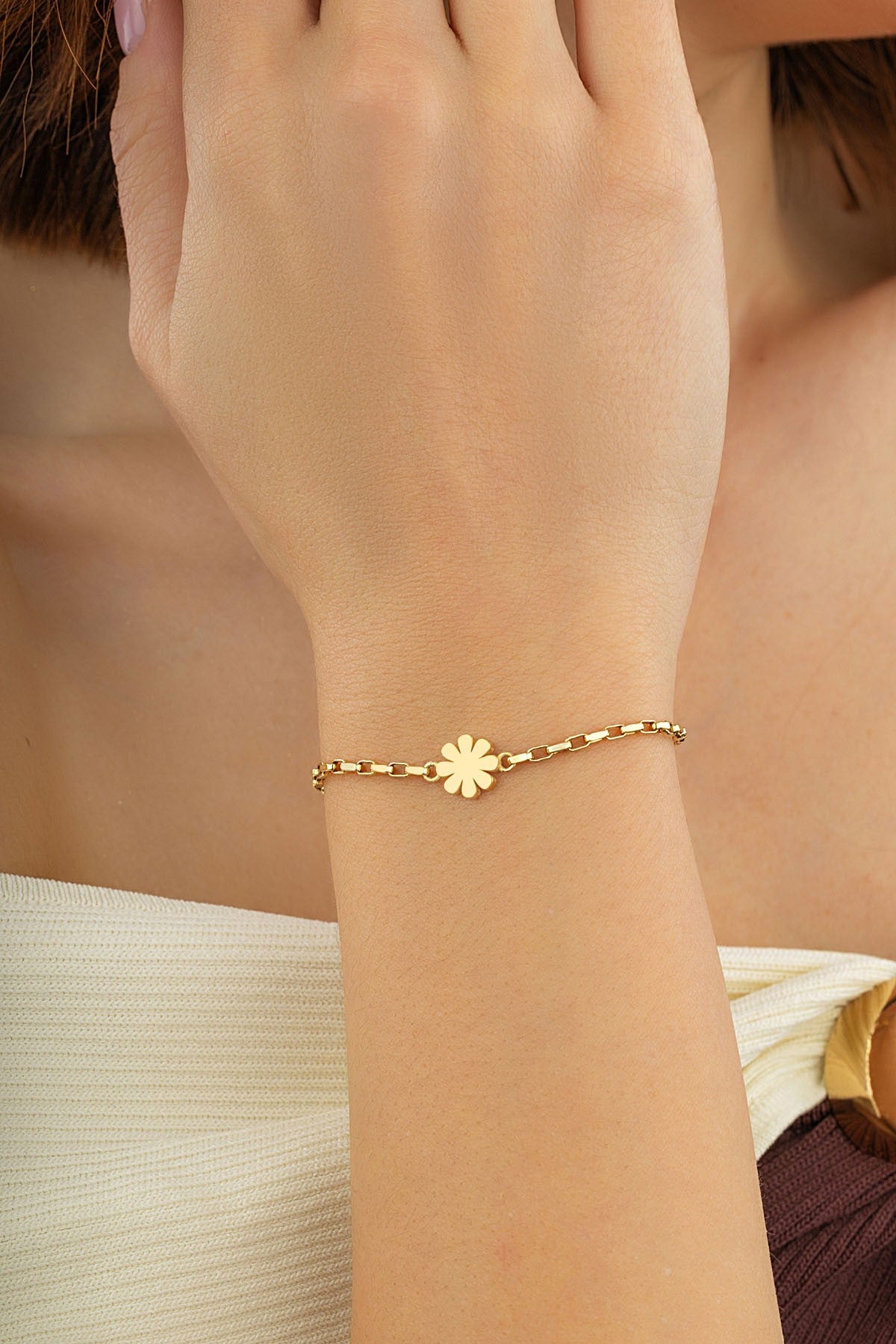 14K Plain Floral Gold Bracelet