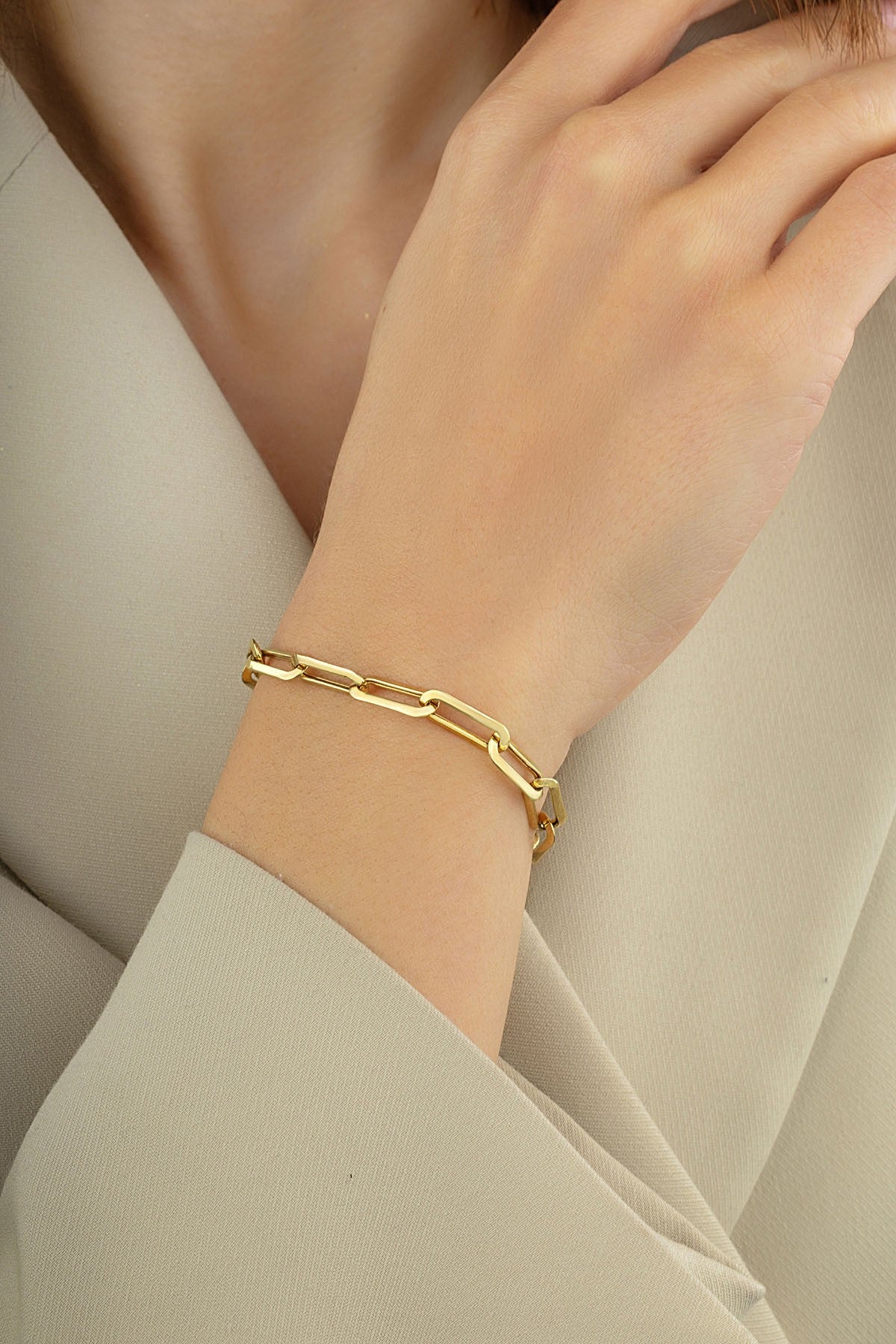14K Paperclip Wide Gold Bracelet Main image
