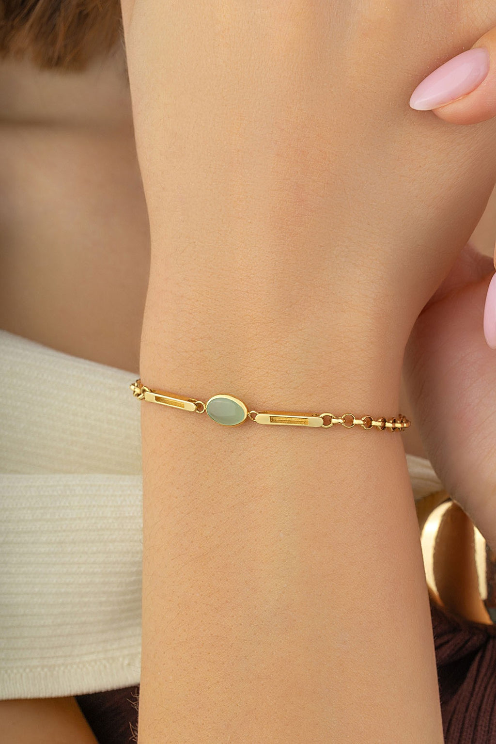 14K Soft Green Stone-Set Gold Bracelet