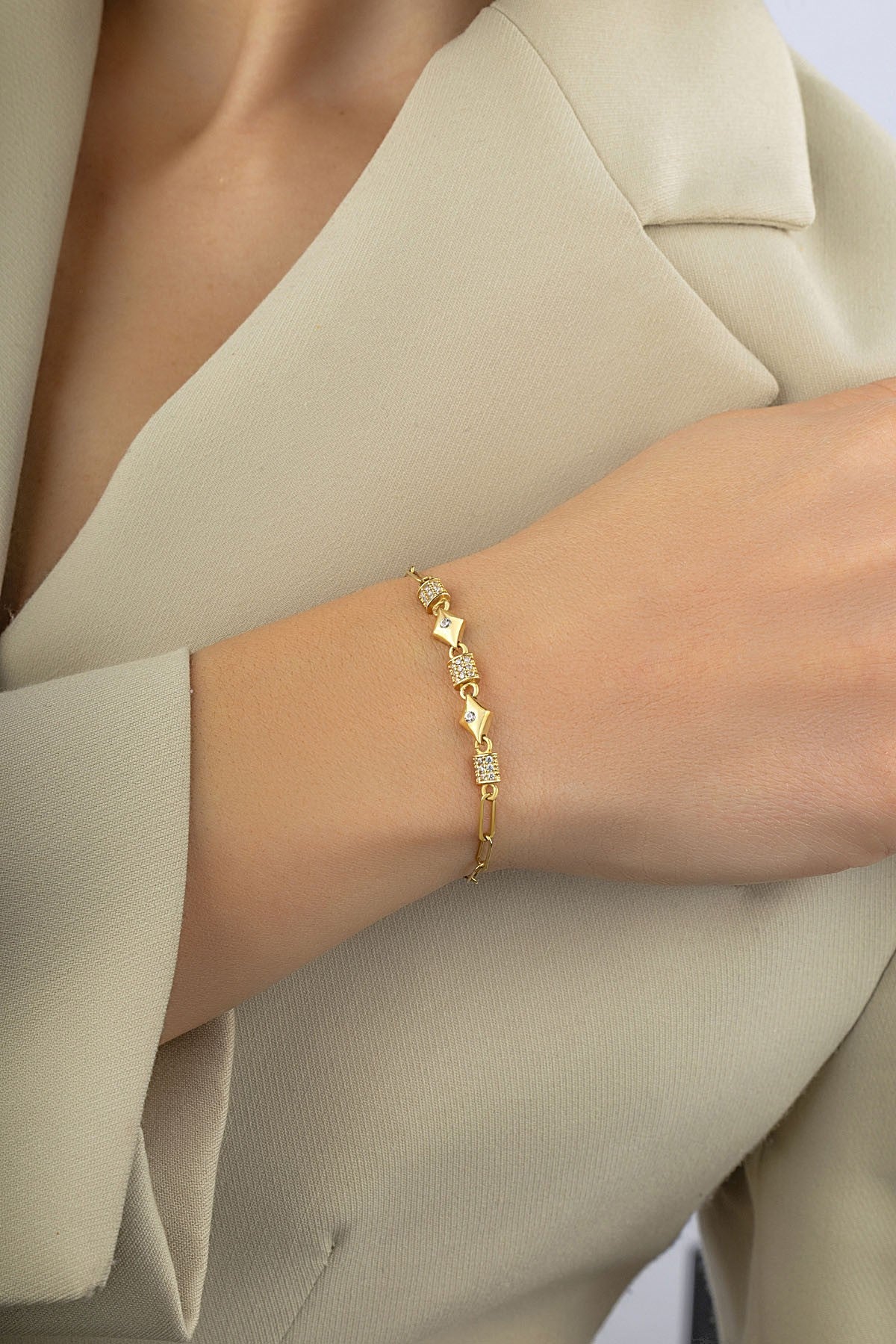 14K Gold Stone-Set Modern Rectangular Square Gold Bracelet