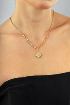 14K Floral Motif Paperclip Gold Necklace