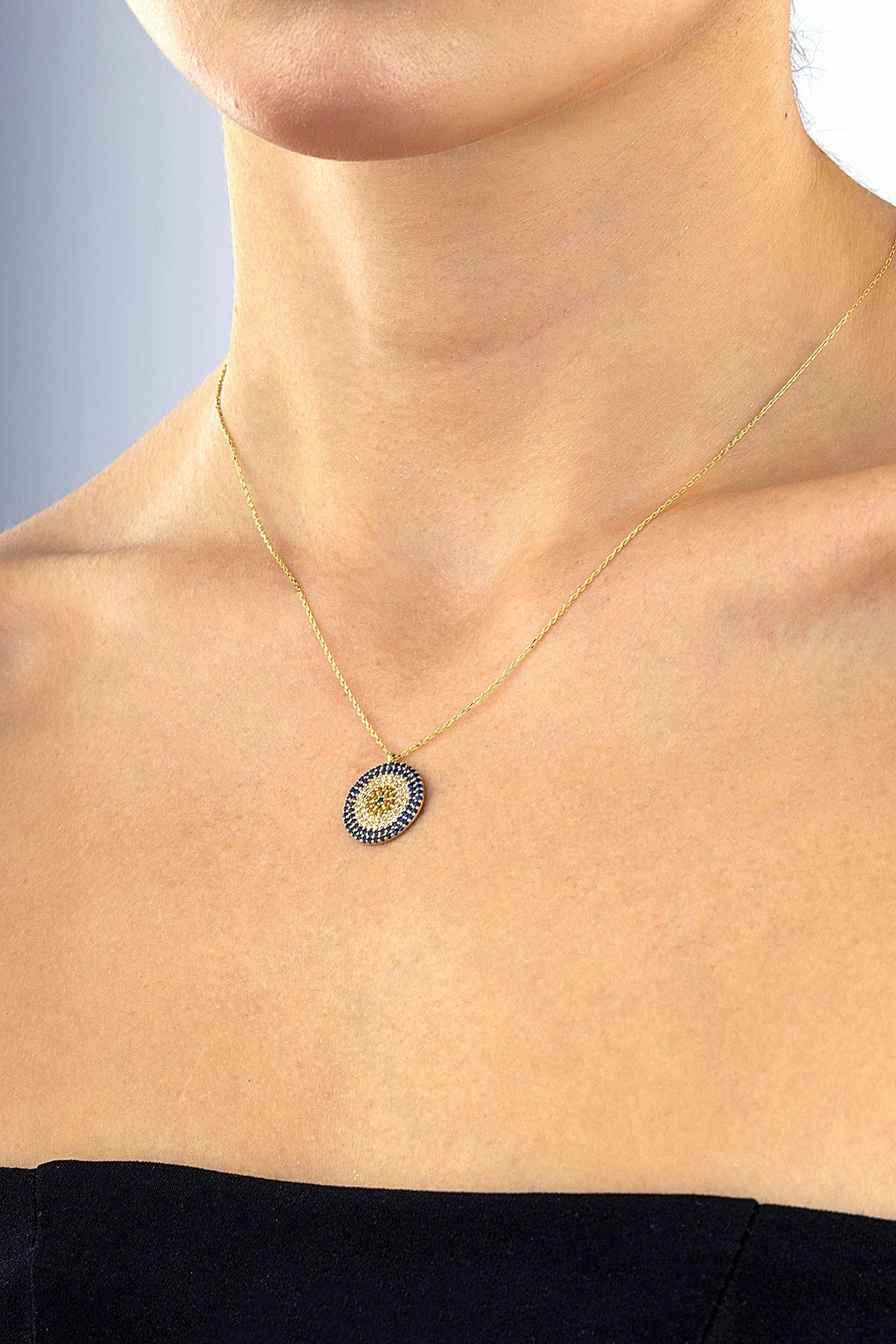 14K Stone-Set Round Gold Necklace