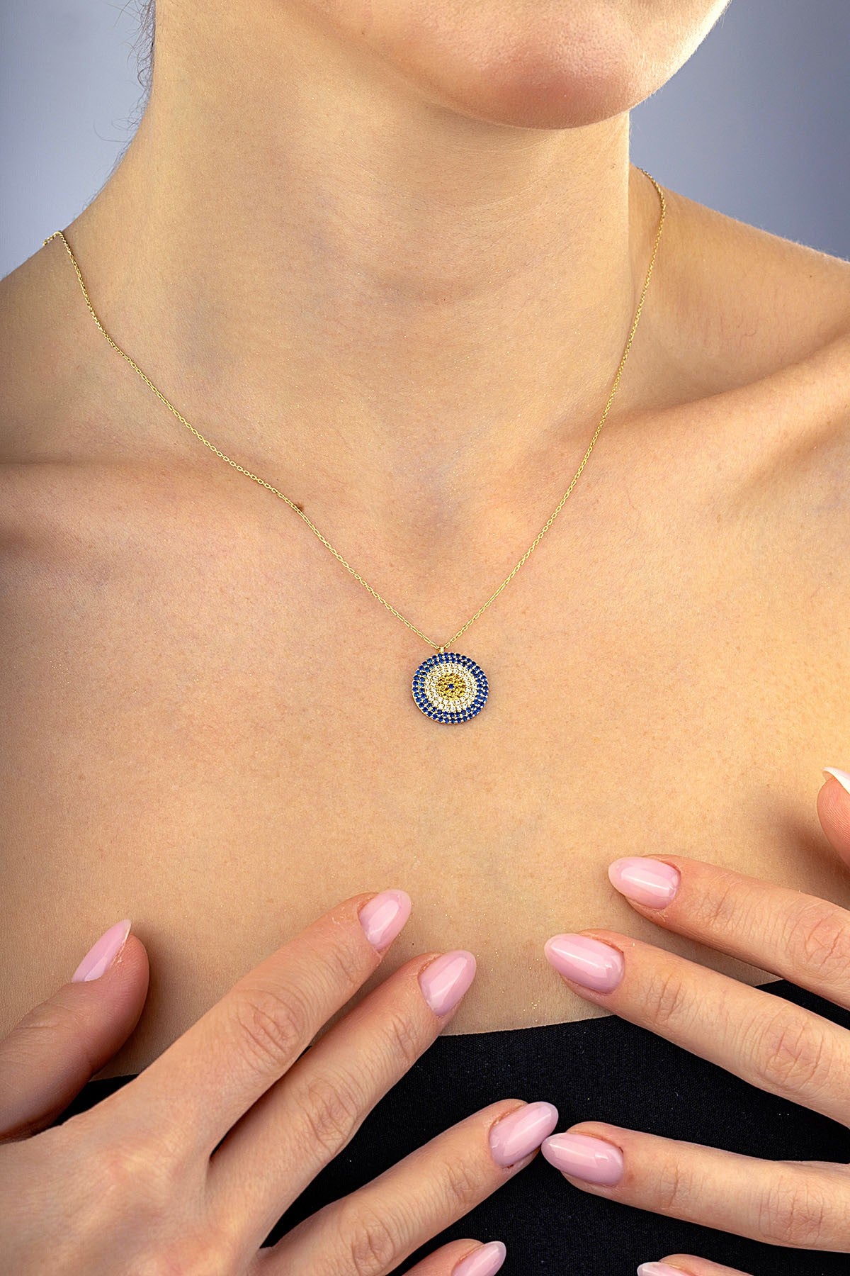14K Stone-Set Round Gold Necklace