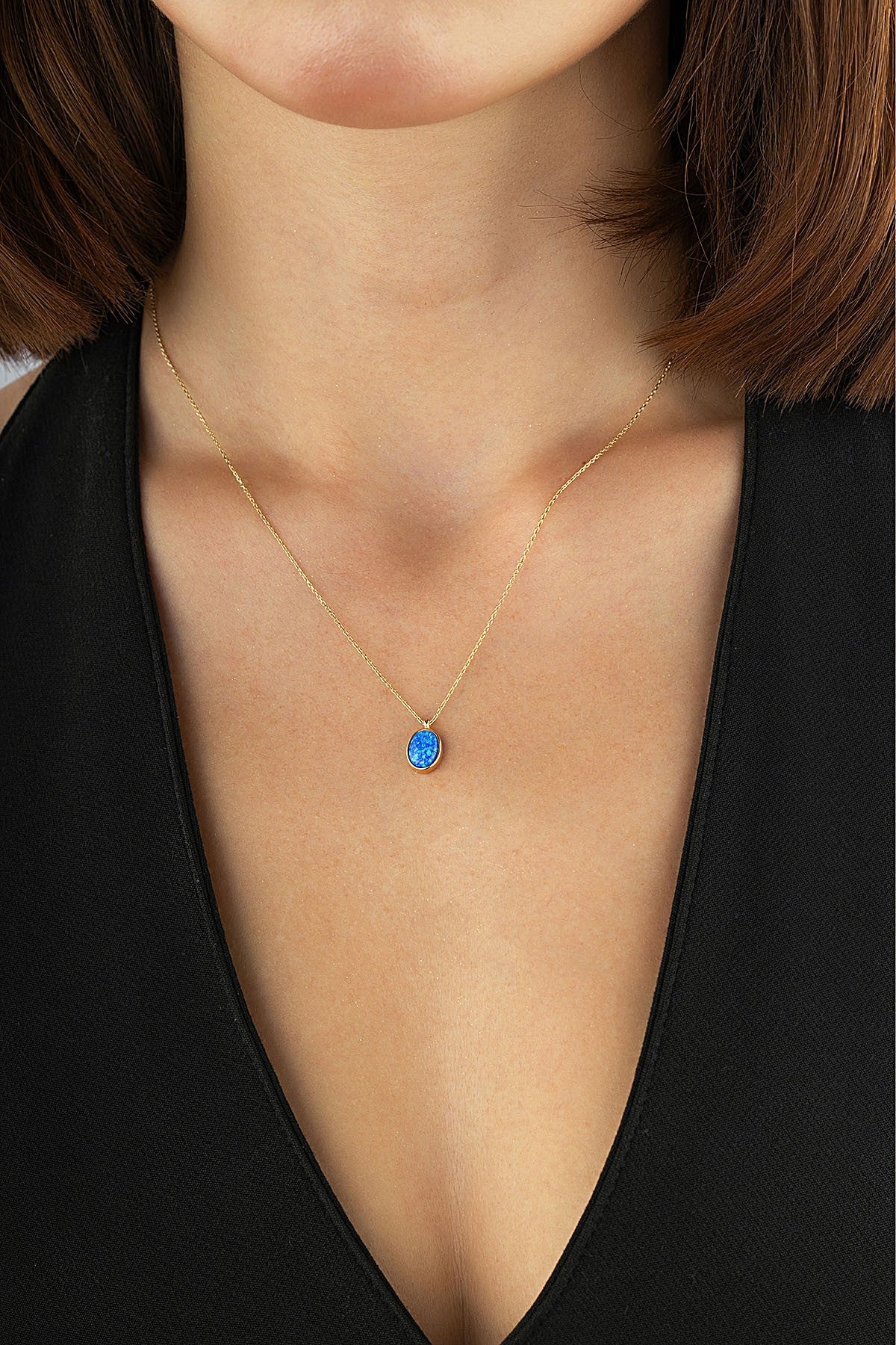 14K Blue Stone-Set Gold Necklace