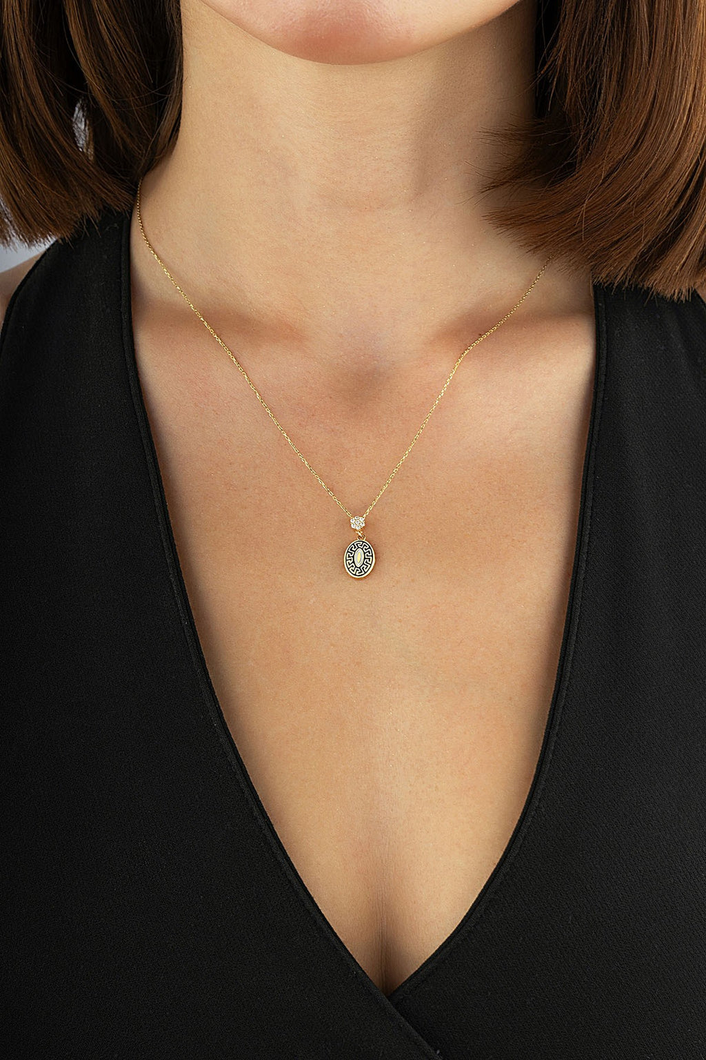 14K Motif Gold Necklace