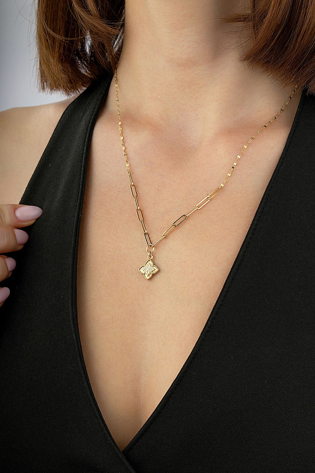 14K Floral Motif Stone-Set Gold Necklace