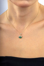 14K Green Stone-Set Gold Necklace