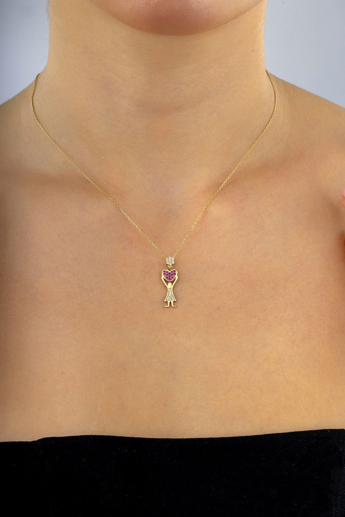 14K Stone-Set Heart Motif Gold Necklace