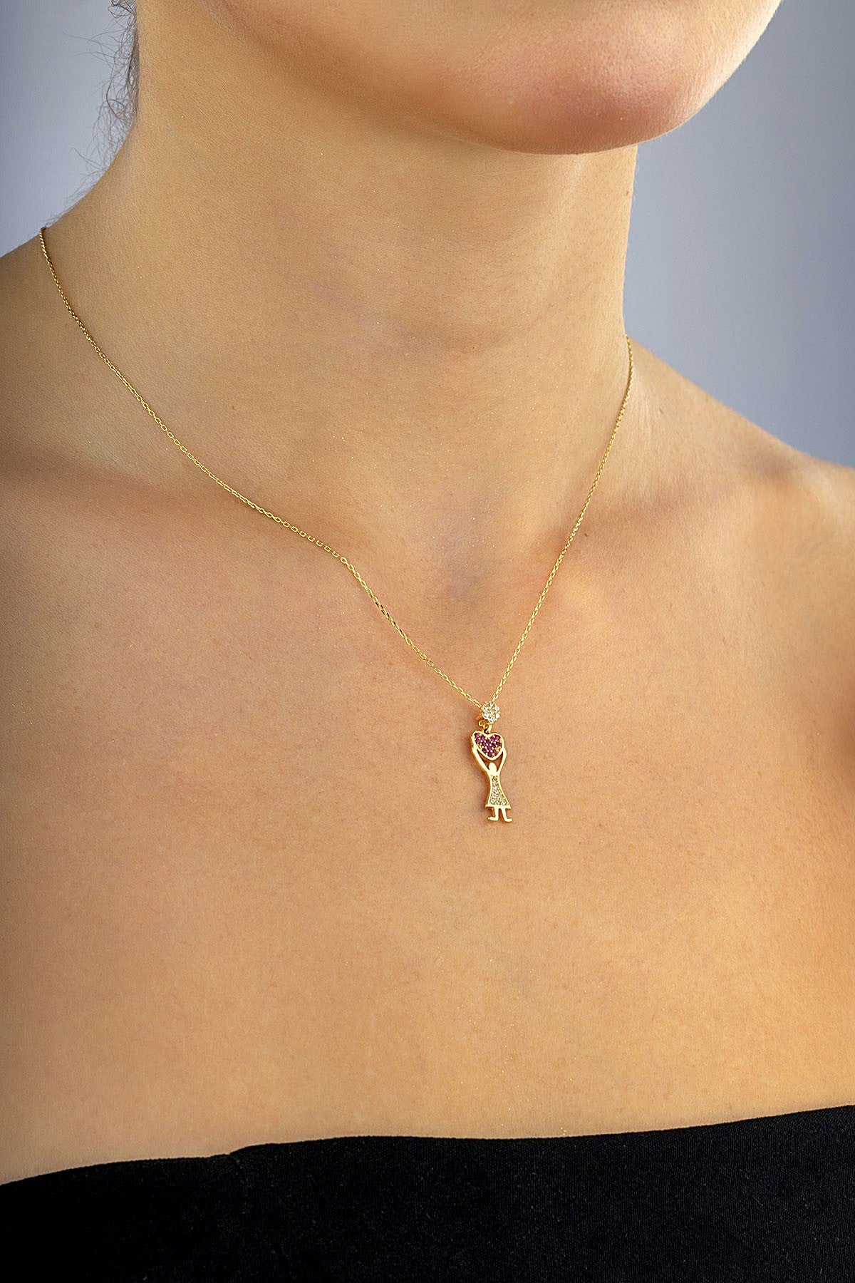 14K Stone-Set Heart Motif Gold Necklace