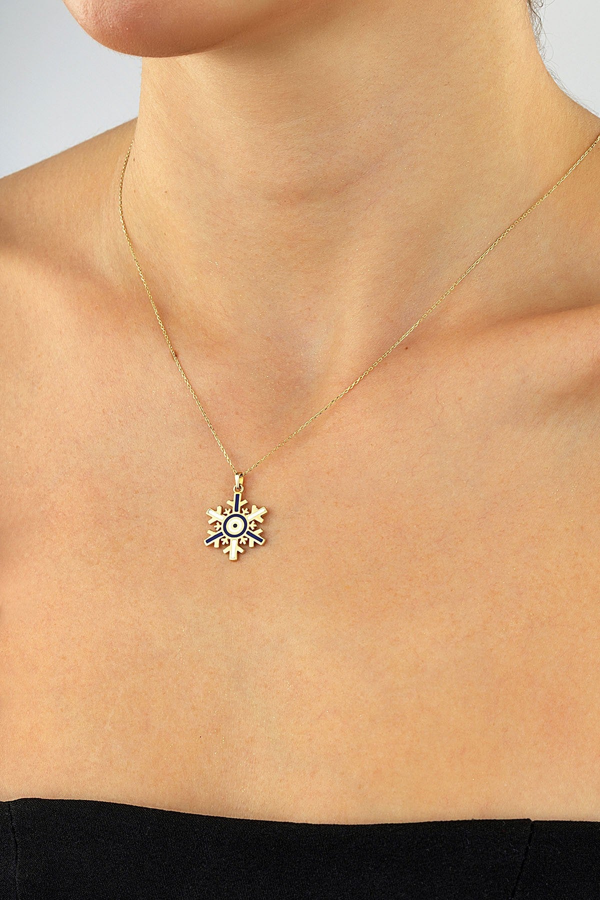 14K Black White Enamel Gold Necklace
