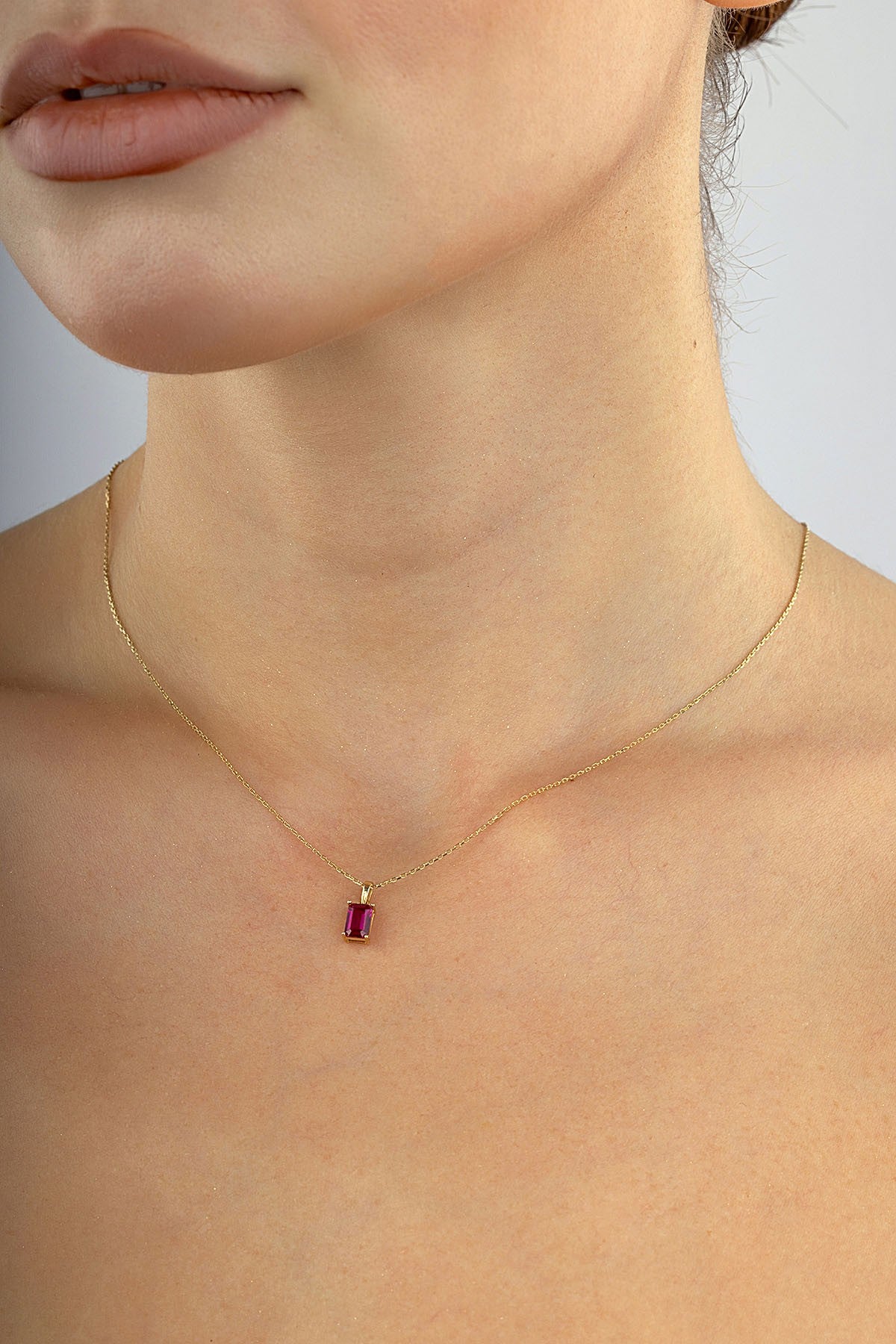 14K Purple Baguette Stone-Set Gold Necklace
