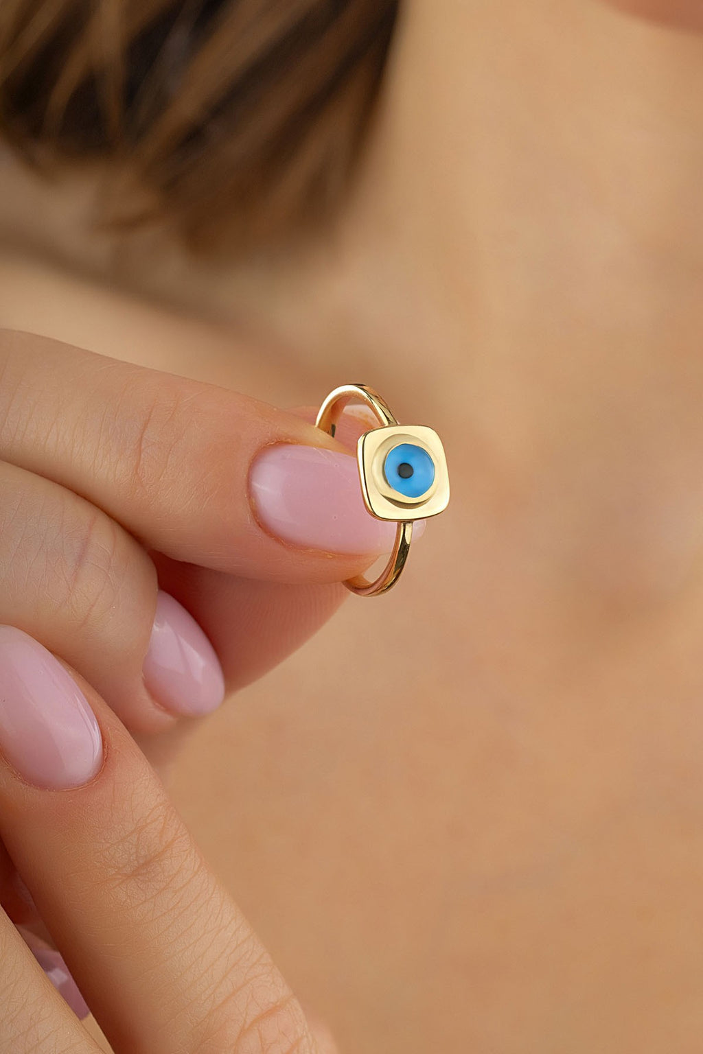 Blue Eye Gold Ring