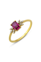 Pink Stone-Set Gold Ring